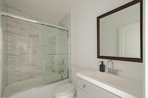 Photo of "#1394-B: Queen Bedroom B" home
