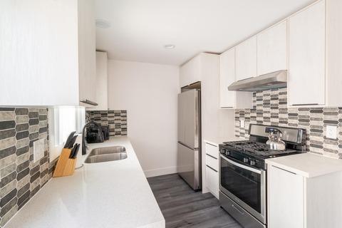 Photo of "#1392-B: Full Bedroom B" home