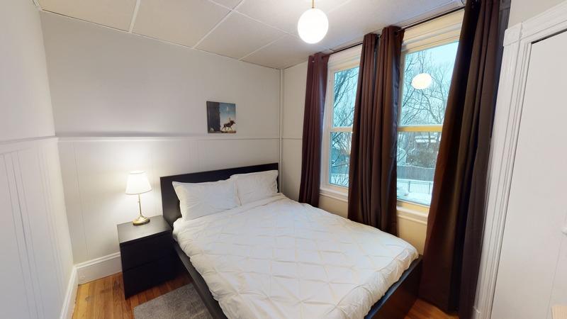 Photo of "#912-D: Queen Bedroom D" home