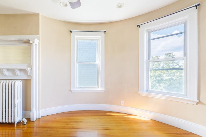 Photo of "#1008-A: Queen Bedroom A" home