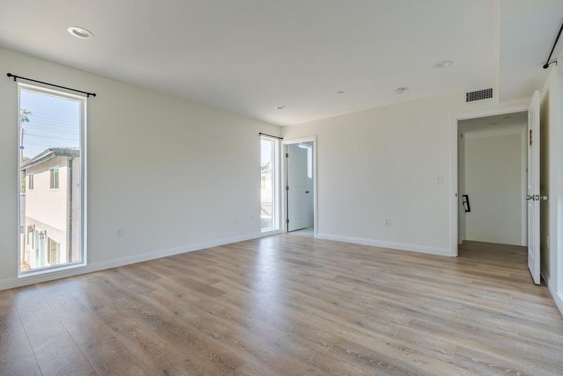 Photo of "#1394-C: Queen Bedroom C w/Private Bathroom" home