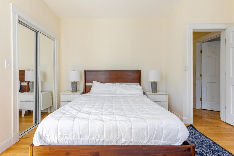 Photo of "#1058-B: Queen Bedroom B" home
