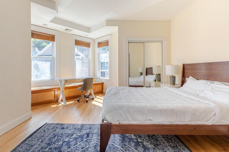 Photo of "#1058-B: Queen Bedroom B" home