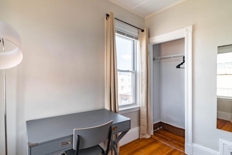 Photo of "#1221-E: Full Bedroom E" home