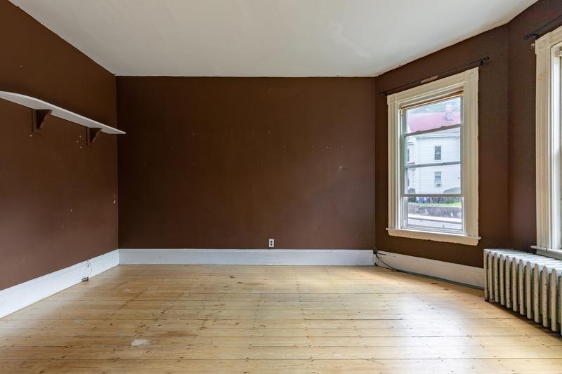 Photo of "#1037-A: Queen Bedroom A" home