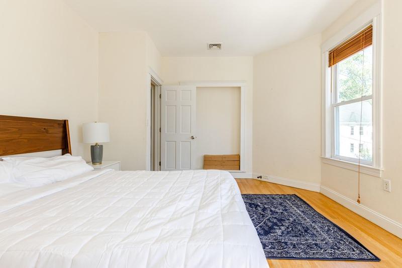 Photo of "#1058-B: Queen Bedroom B" home